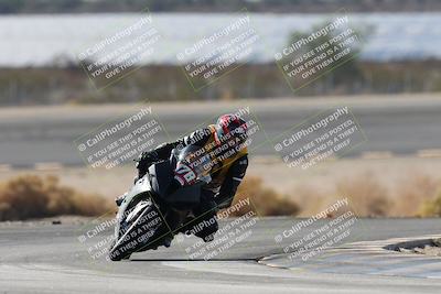 media/Nov-16-2025-Race Pace (Sun) [[8c5fa54630]]/Non Verified Riders (1st 20 Minutes)/1-Turn 14 (10am)/